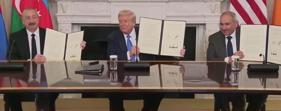 Ermenistan ve Azerbaycan kalıcı barış için Beyaz Saray'da anlaşmaya vardı, 